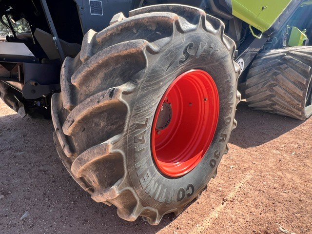 Rear tyre